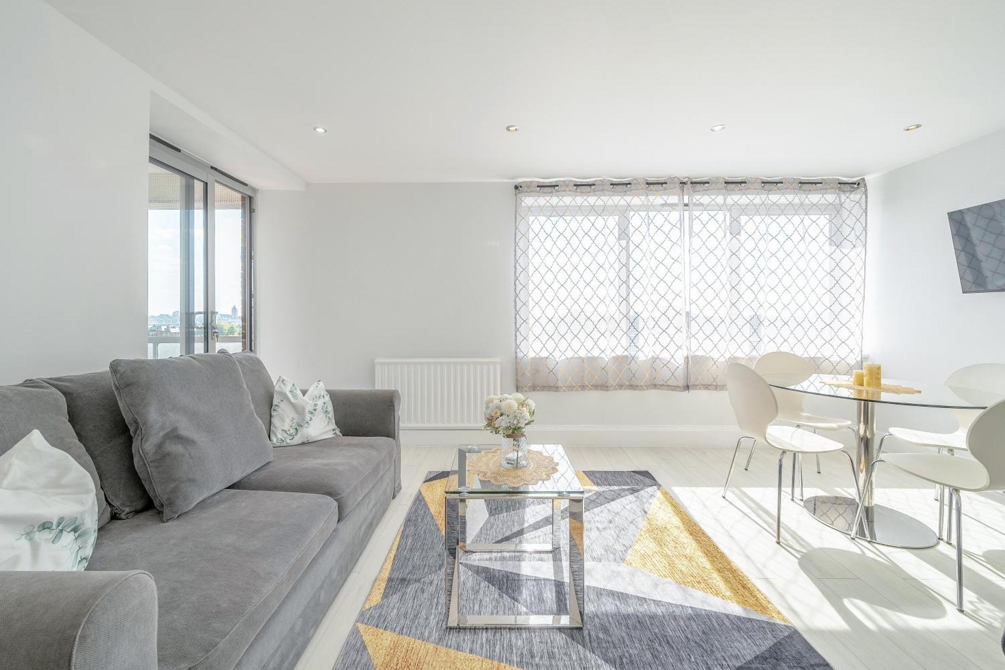 Apartamento Stunning Flat In Chelsea, Kings Road With Balcony Londres