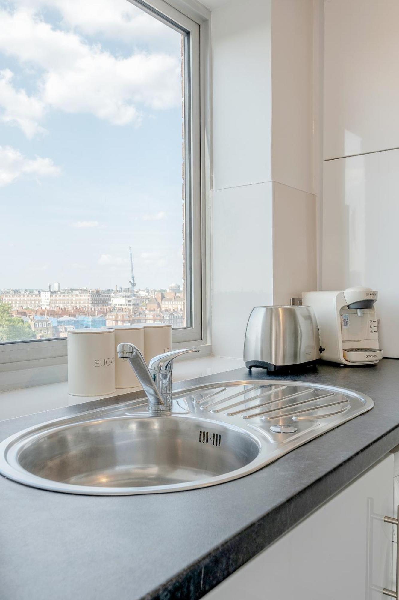 Apartamento Stunning Flat In Chelsea, Kings Road With Balcony *